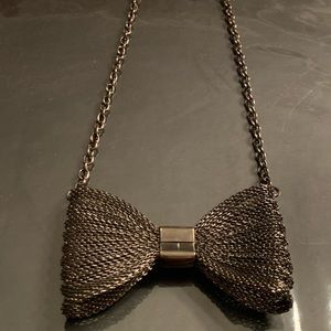 Dark silver bow necklace